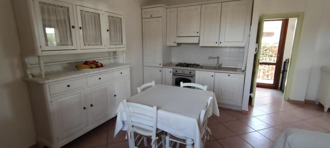 Case Vacanza Aiosardegna Pula Lägenhet