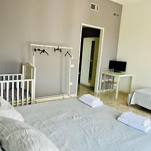 Hostal Glemerald, Pula